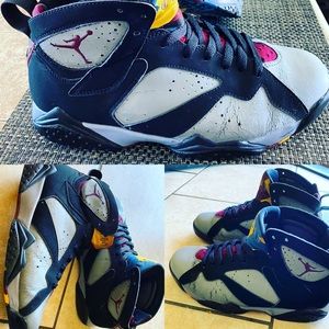 Jordan 7 Bordeaux (few scratches)